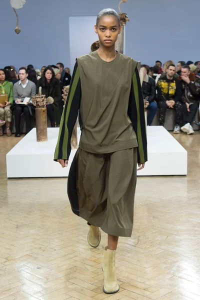 Look 6